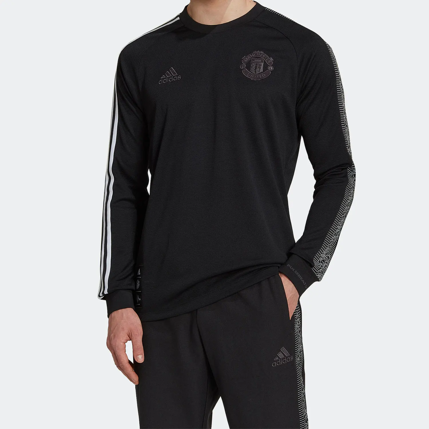 

Adidas genuine Latest Season Round Neck Men's Sport Long Sleeve Tee HG7747