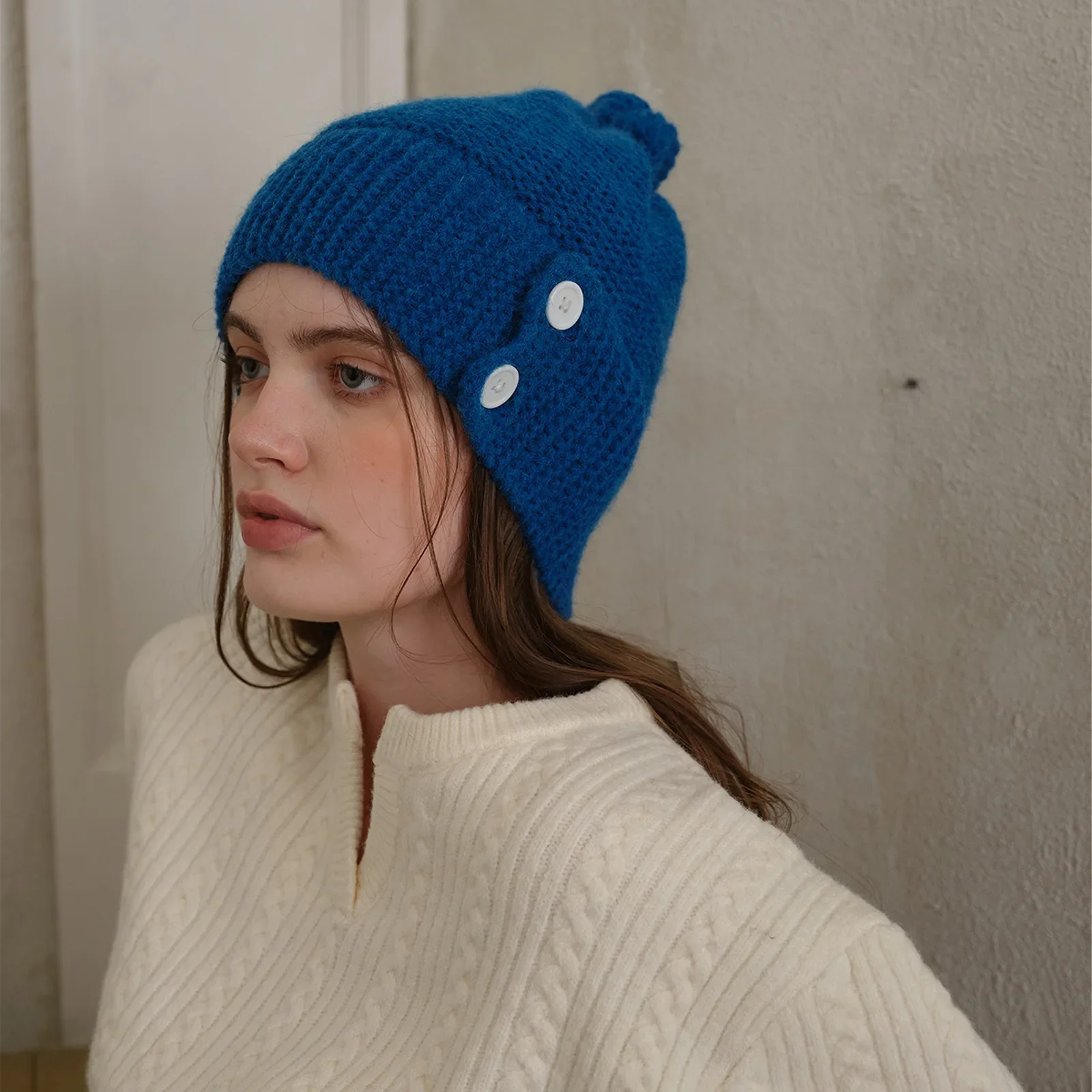 2024 New Winter Personalized Warm Klein Blue B with Comfortable Ear Protection Button Knitted Wool Cold Hat Women