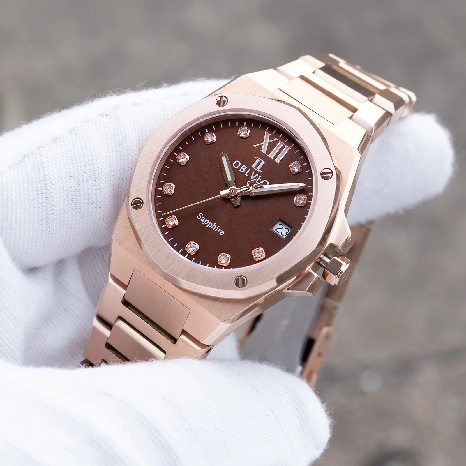 OBLVLO-ساعة رومانسية للنساء بمينا ذهبي وردي وبني ساعة رسمية كوارتز سويسرية وسوار عصري للسيدات ساعة AWS