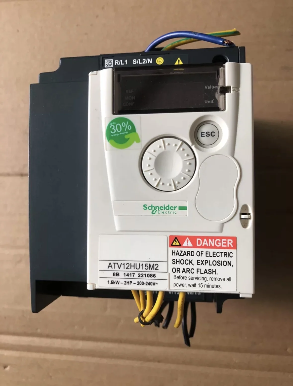 

Schneider inverter ATV12HU15M2 used test function is normal