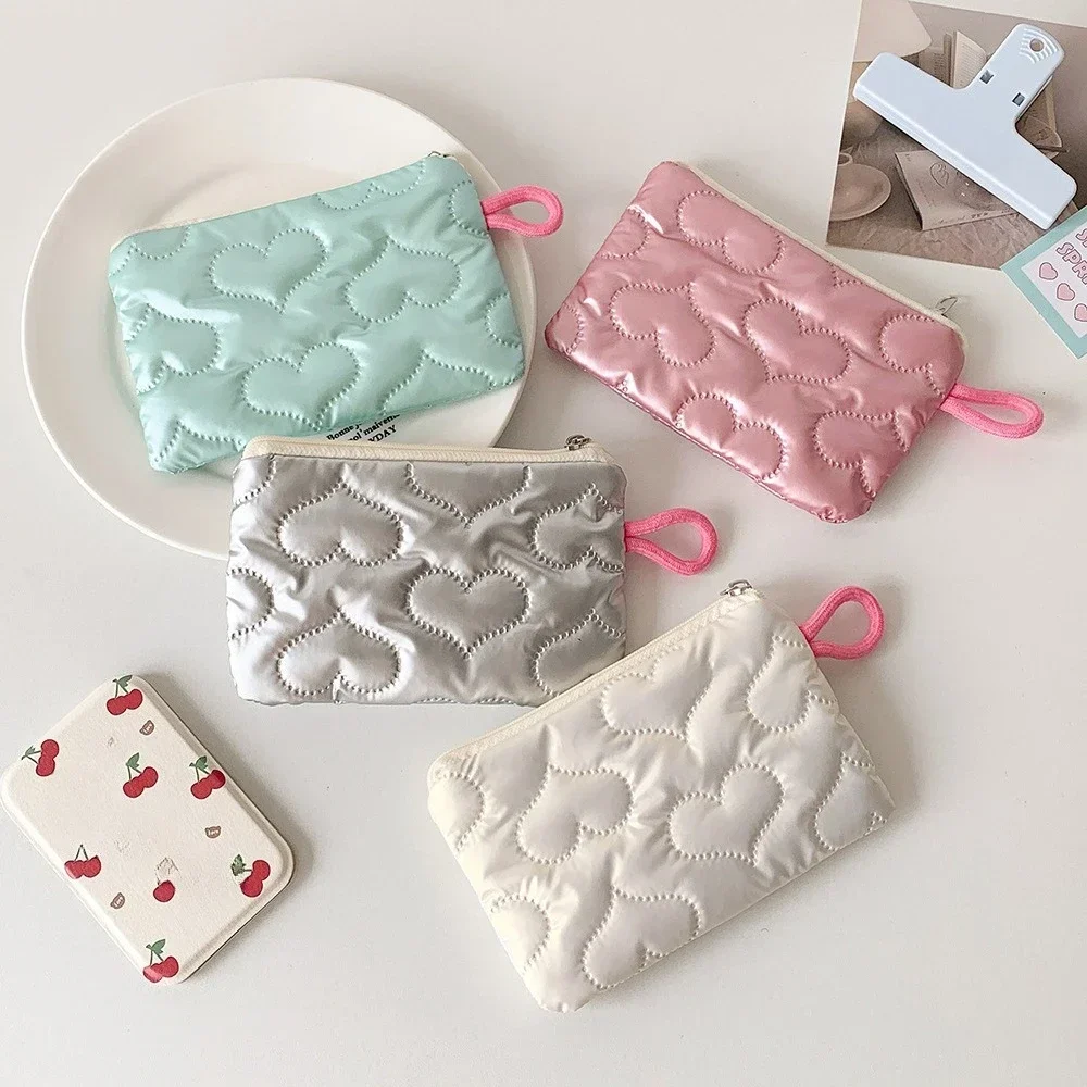 Silver Glossy Heart Makeup Bag Cute Mini Cosmetic Bag Coin Purse Coin Pouch Fashion Wallet Portable Earphones Data Cable Bag
