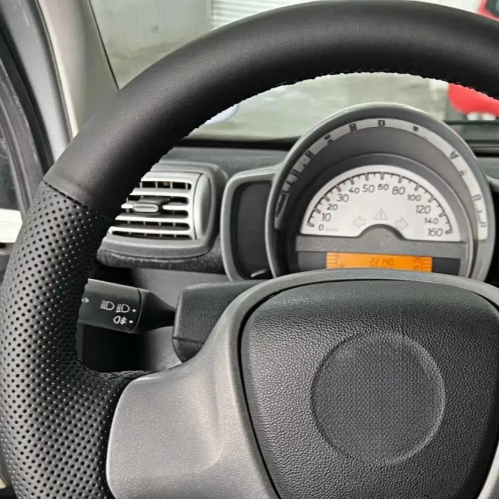 Hand Sewing Black Perforated Non-slip Microfiber Leather Fortwo 2009-2015 Steering Wheel Cover For Mercedes-Benz Smart 451