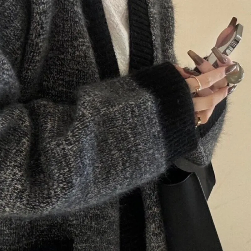 2025 Autumn Dark Gray Mixed-knit V-neck Big Sweater Cardigan Lazy High-end Loose-knit Jacket 4