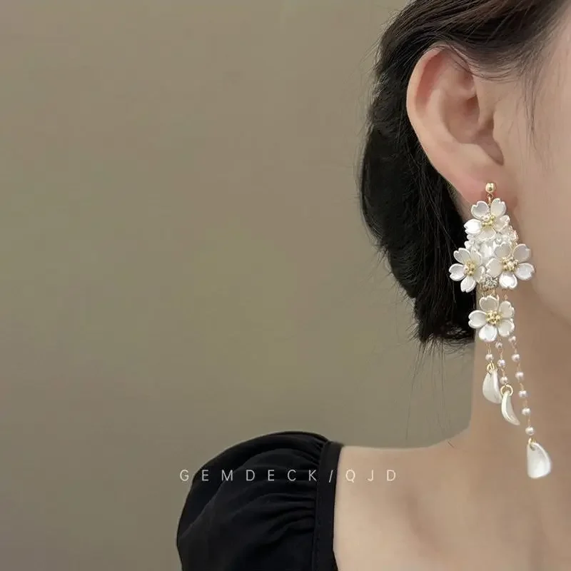 Retro Pearl Flower Tassel Earrings Without Piercing Ear Clips Women's Elegant Hanfu Cheongsam Dress Accessories