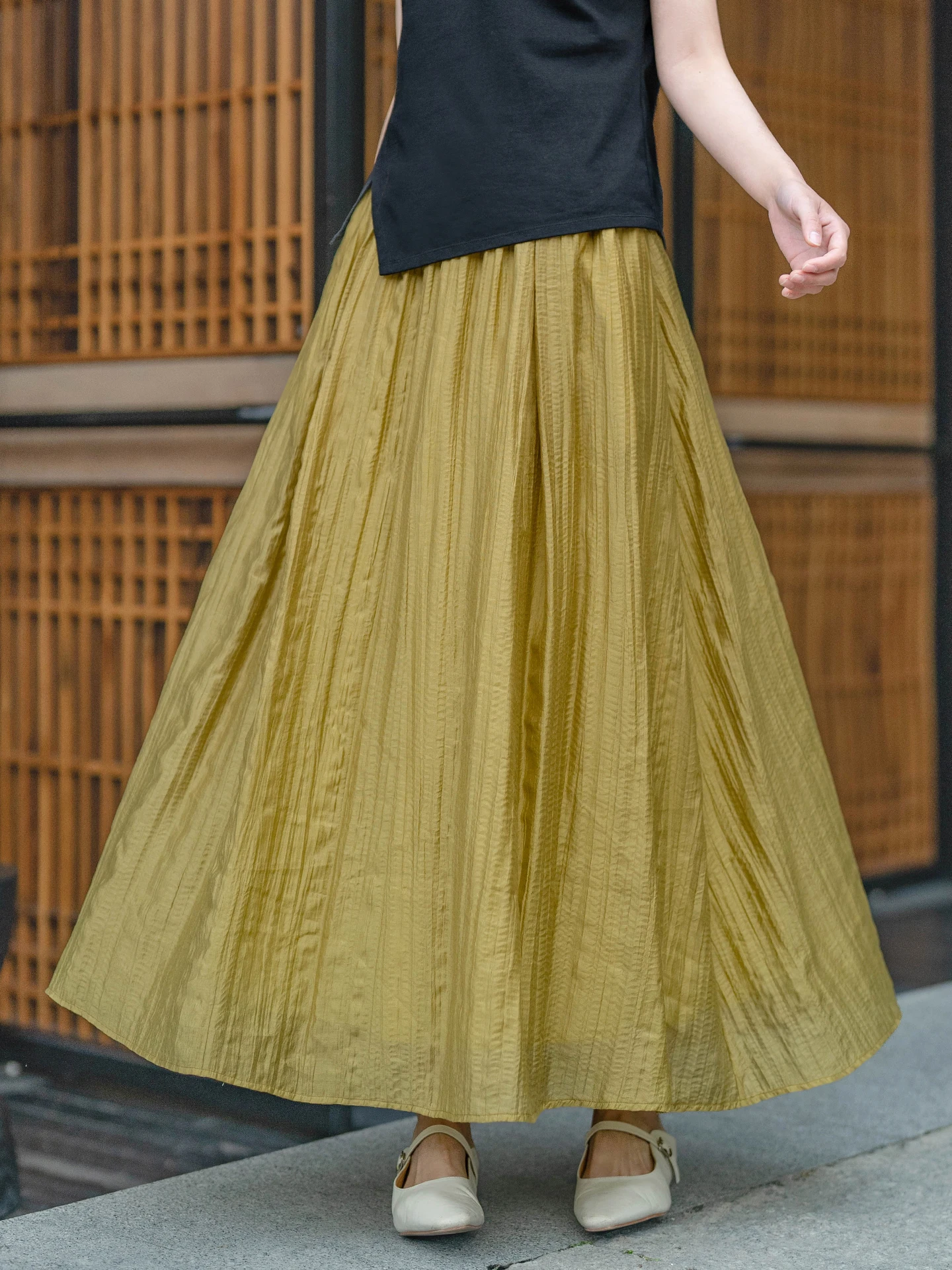 

Новая весенняя плиссированная юбка Tianli с эластичной талией, легкая, стройнящая, расклешенная, женская модная.