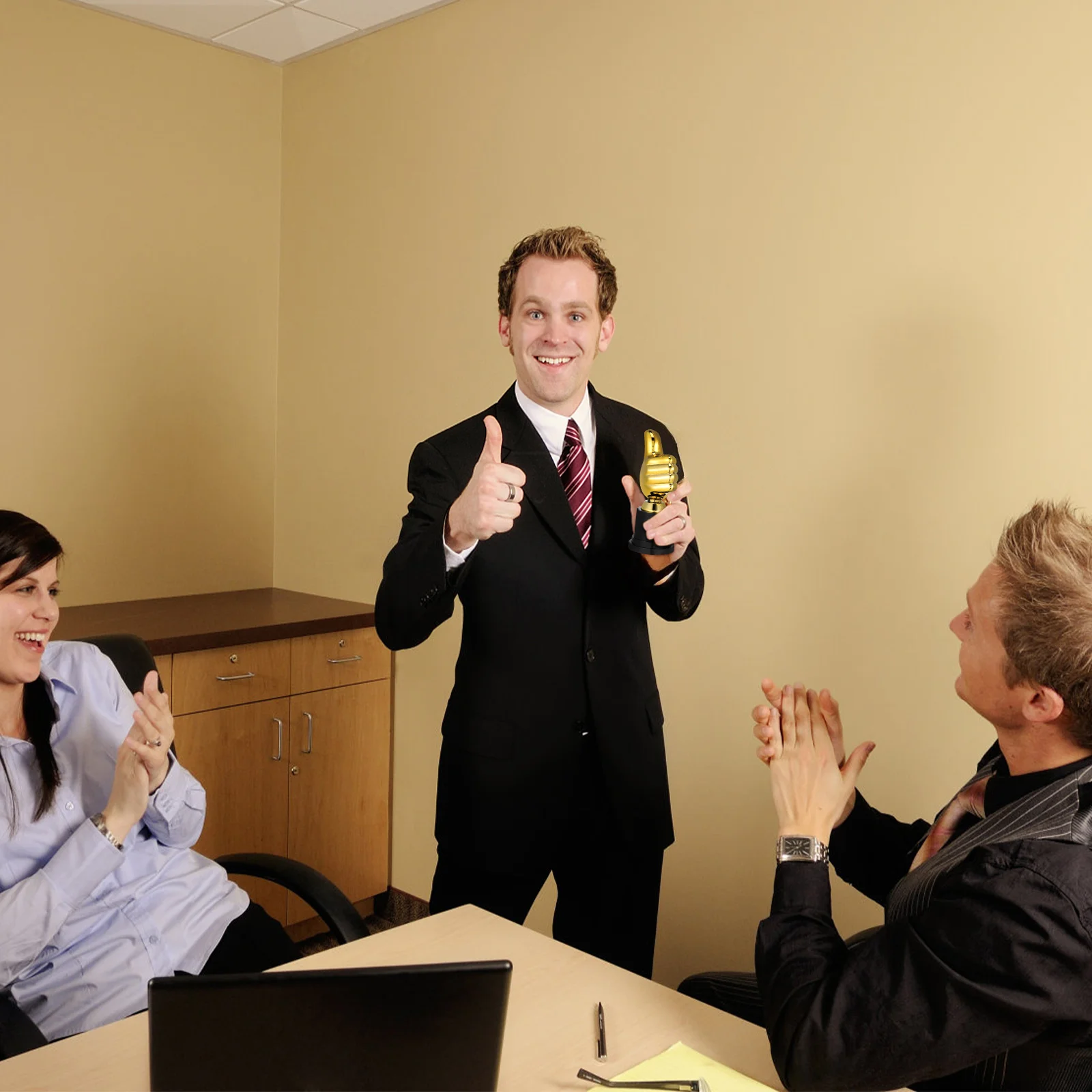 

6Pcs Compact Thumb Trophies Plastic Award for Sports Competition Birthday Winner Trophy Cup Thumbs Up Trophies