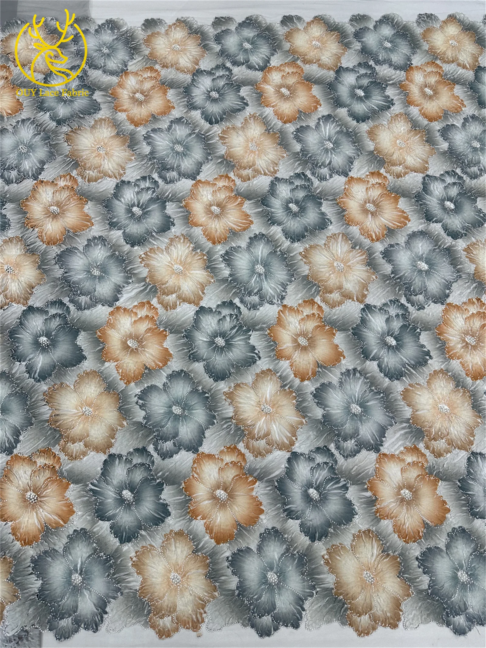 Latest Fashion Sequins Beaded Lace Fabric African Chunky 3D Floral Embroidery Luxury French Tulle Mesh Lace Fabric Party Dresses