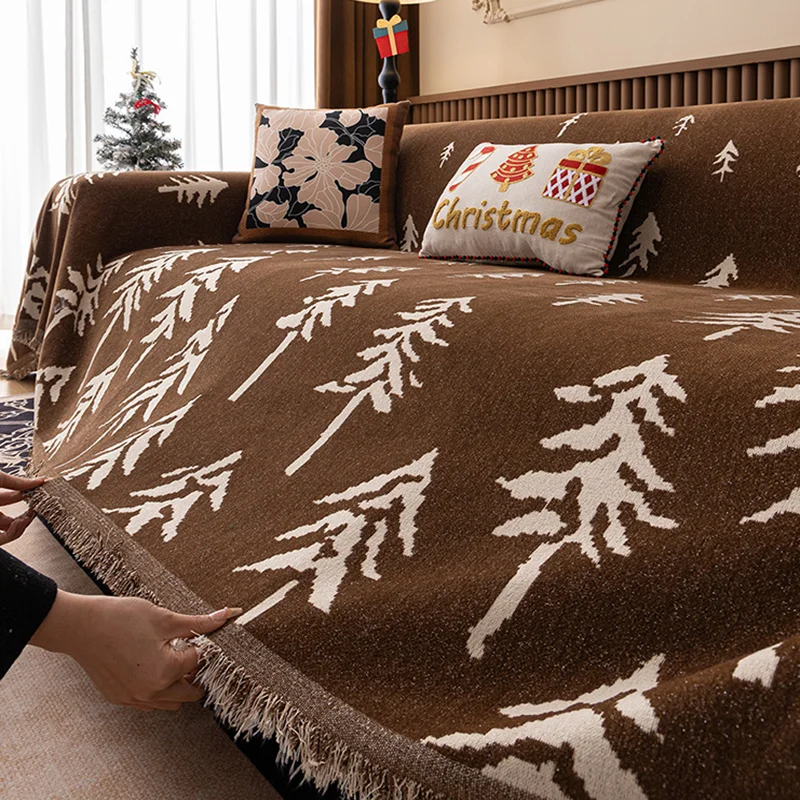 Luxury Pine Printed Chenille Sofa Towel All-Season Non-Slip Sofa Cover with Tassels Double Face Usable Wear-Resistant Home Decor