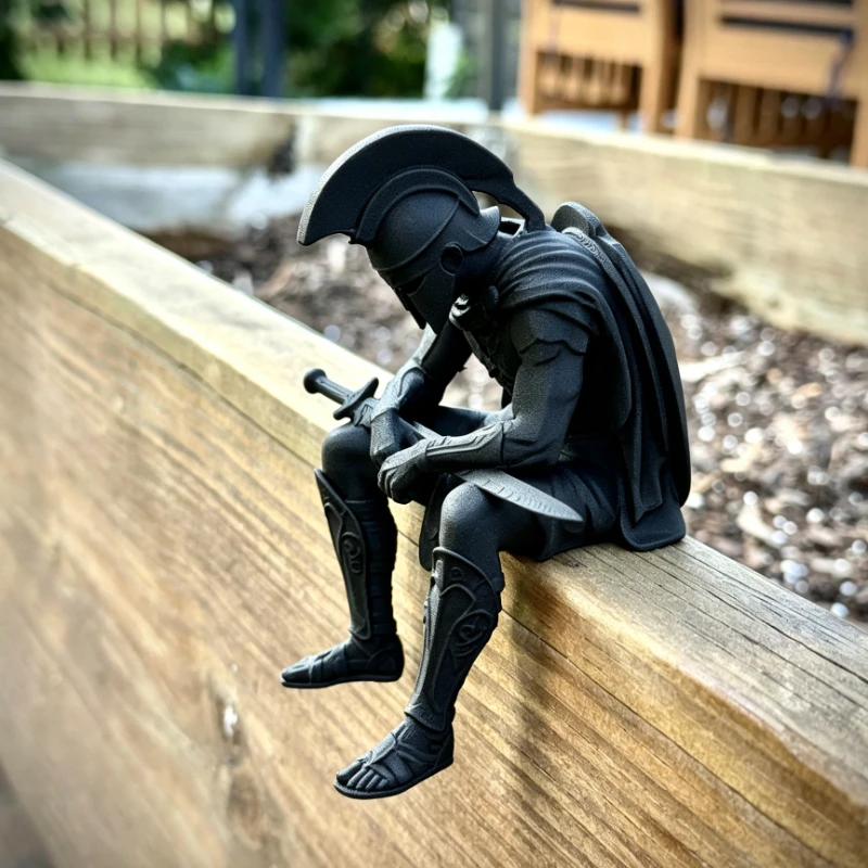 Sitting Greek Warrior Figurine 3D‑Print Soldier Edge‑Sitting Statue Ancient Rome Style Shelf Sitter Ornaments Desktop Home Decor