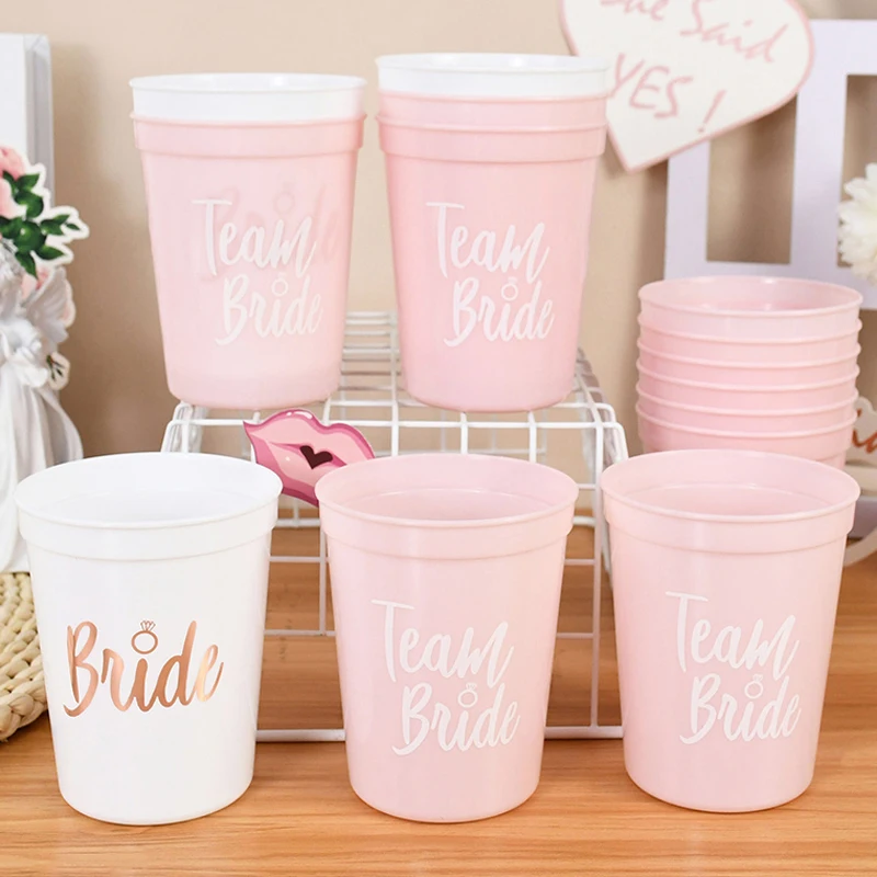

1pcs Bride Cups Bridal Shower Party Plastic Cups Rose Gold Team Bride Drinking Cup Bachelorette Hen Wedding Party Decor Supplies