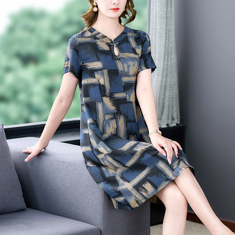 

2023 Summer New Silk Short Sleeves Retro Print Dress Middle-aged and Old Relaxed Slim Silk Cheongsam Long Dress