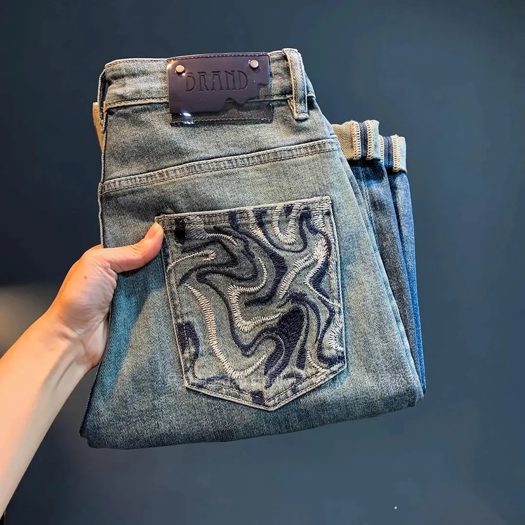 

Джинсы мужские, роскошные летние ковбойские мужские джинсы высокого класса, осенние новые свободные джинсовые брюки с постепенной вышивкой и узкими ногами