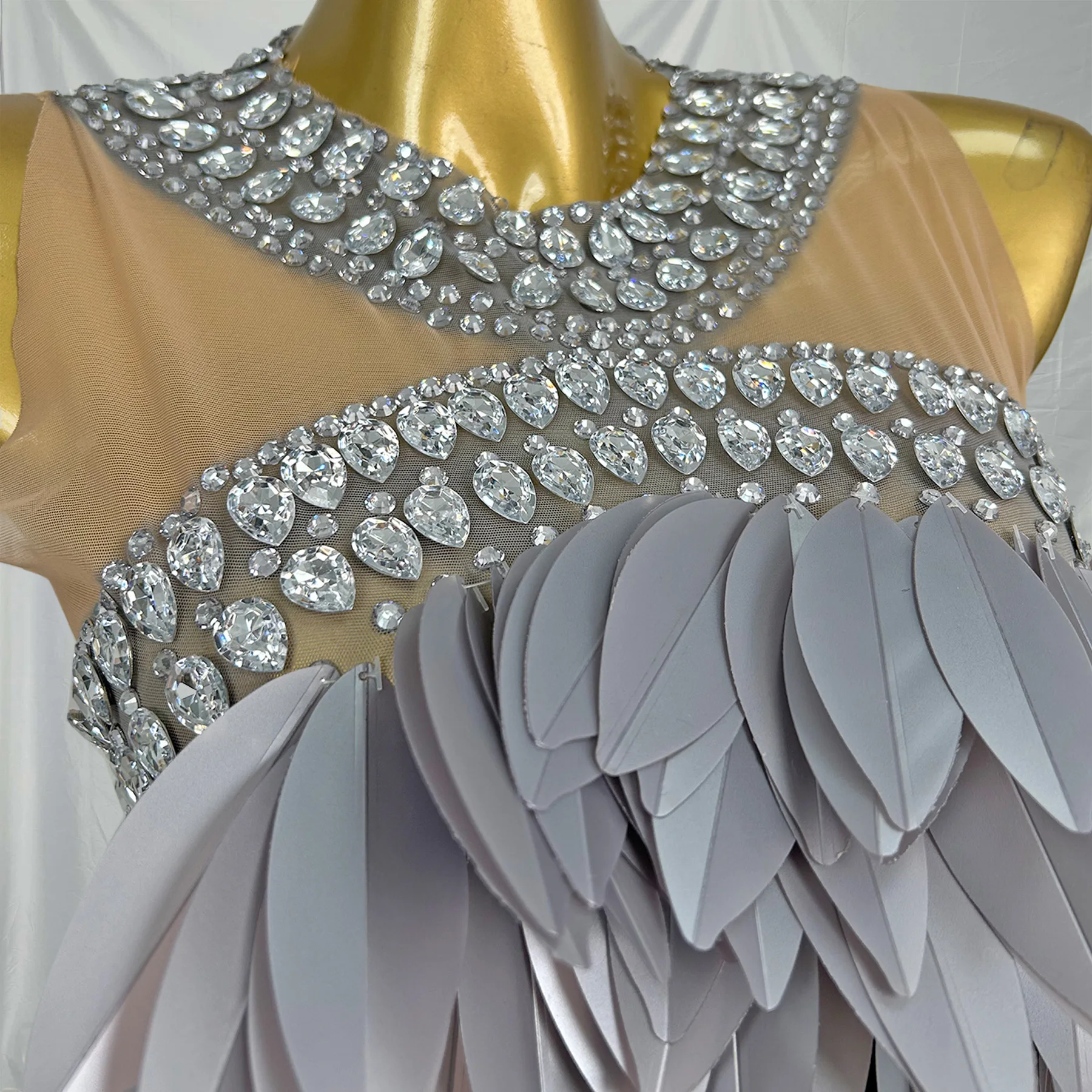 Sparkling Silver Sequin Leaves Night Club Mini Dress Women Rhinestone Banquet Party Bodycon Dress Dinner Gown Festival Outfit