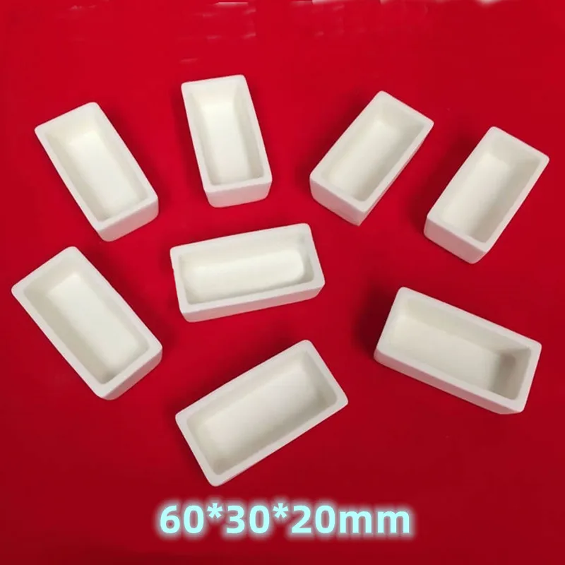 Small Rectangular Aluminum Boat 45*8mm, 50*20mm, 52*25mm, 60*30mm Square Al2O3 99% Purity Alumina Corundum / Ceramic Crucibles