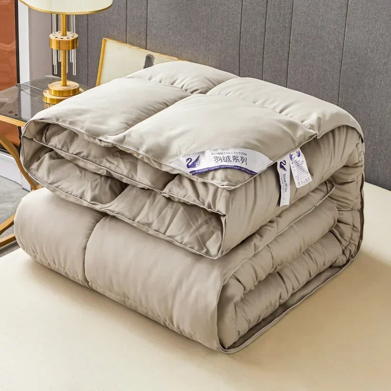 Queen King Lightweight Fluffy Comfortable and Breathable Soft Winter Quilt Very Warm Quilts Blanket Down Comforter Duvet