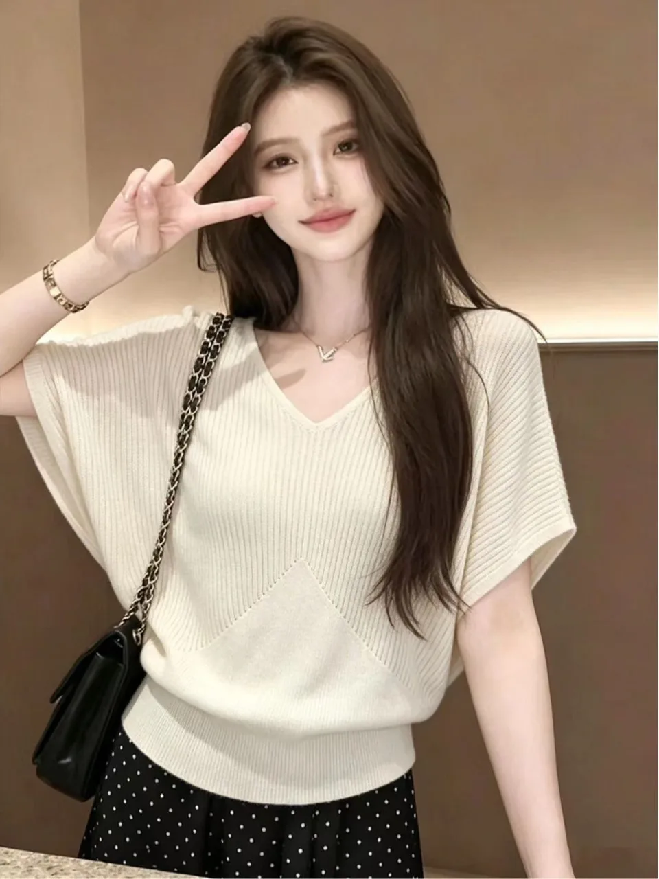 Korean Style V-Neck Batwing Sleeve Knitwear Women's Summer New Unique Waist-Cinching Short Sleeve Top Casual Loose Fit