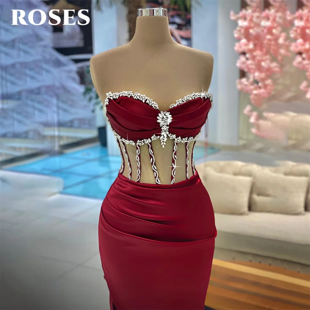 Rosas vermelho sem mangas chique mulher vestido de noite beading sereia vestido de baile mancha lado split noite vestidos robe de soirée