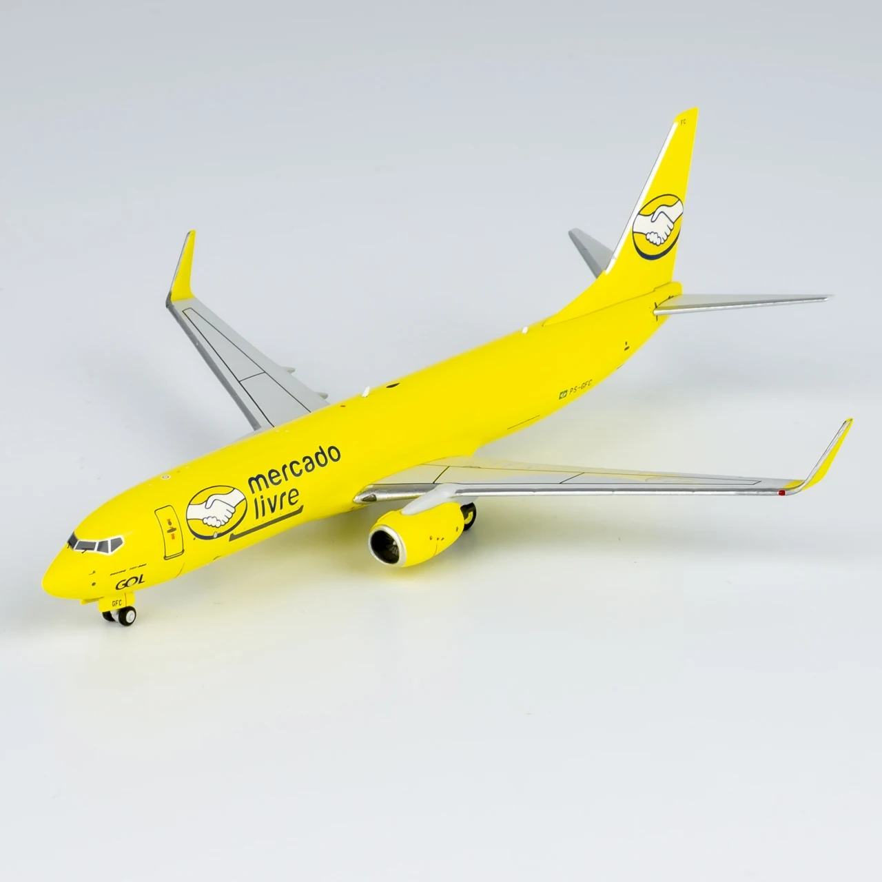 58197 Alloy Collectible Plane Gift NG Model 1:400 Mercado Livre Boeing B737-800 Diecast Aircraft Jet Model PS-GFC