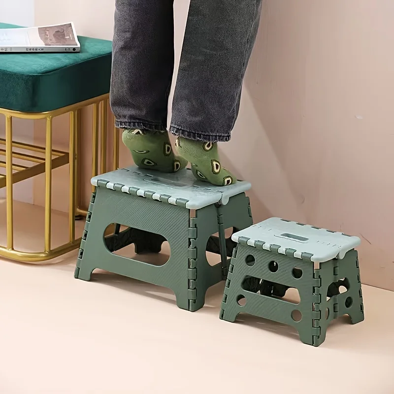 Sturdy Green Folding Stool - Portable & Thick, Perfect for Home Use, Outdoor Activities & Shoe Changing