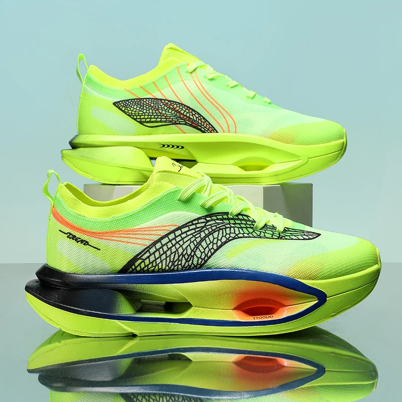 

New Chinese Style Couple Running Shoes with Thick Soles, Ultra-Light Carbon Plate, Racing, Autumn Marathon, Casual Shock-Absorbi