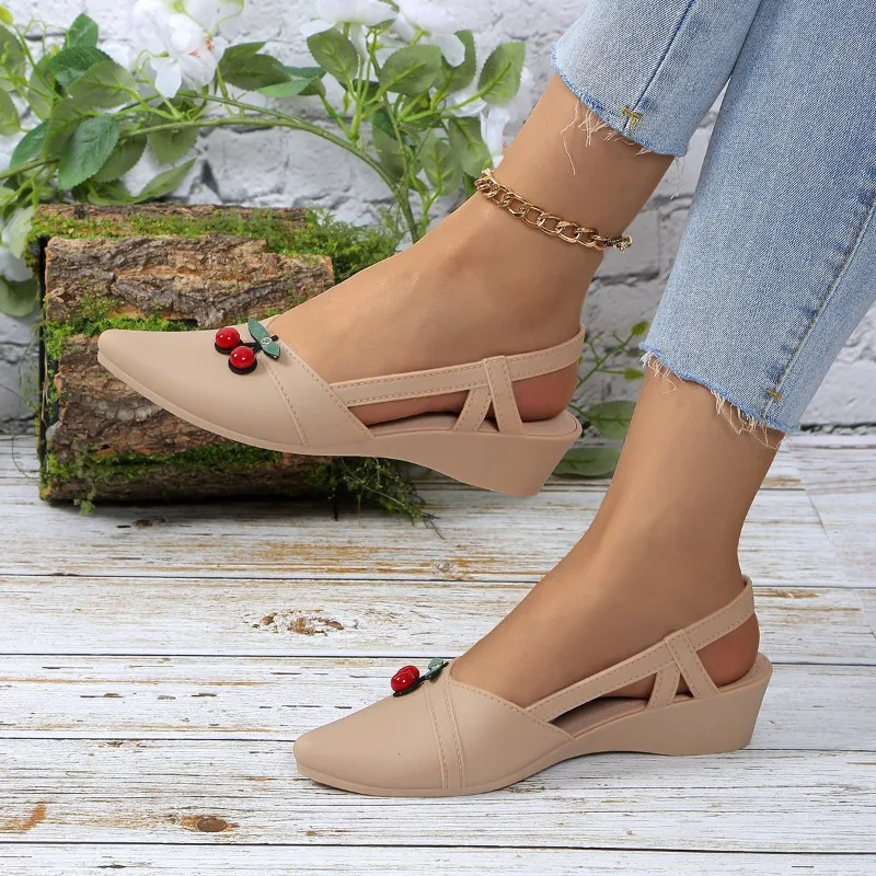 Baotou-Sandalias de cuña con punta estrecha para mujer, zapatos de moda, calzado de verano para exteriores, dulce y elegante, para uso diario, 2024