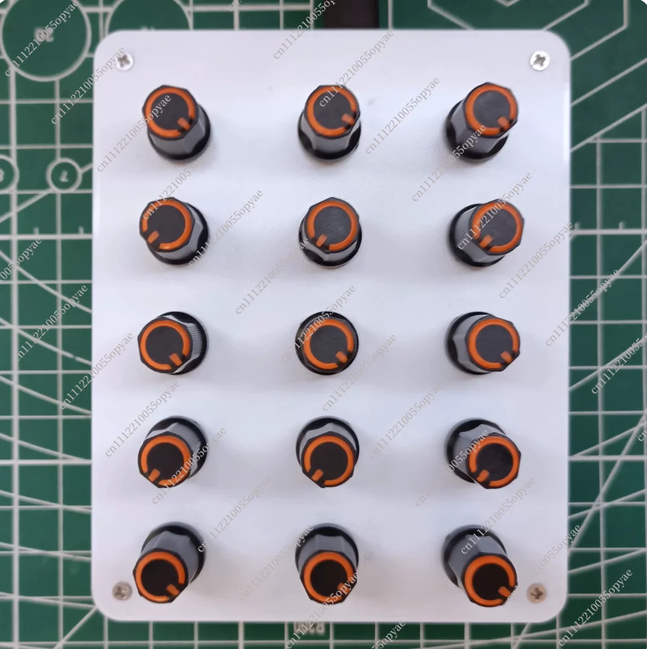 15 Knob Knobs, Custom CC Information Volume, USB-C Interface, Music Host Software, MIDI Controller