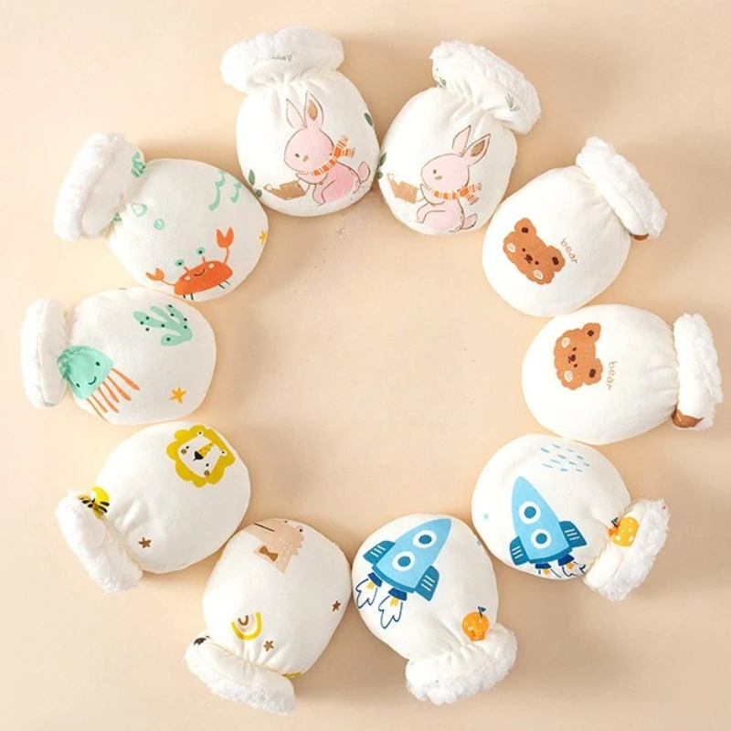 

Newborn Baby Mittens 0-12 Months Cartoon Winter Warm Scratch Proof Gloves with Fleece Lining Chewable Teething Hand Protection