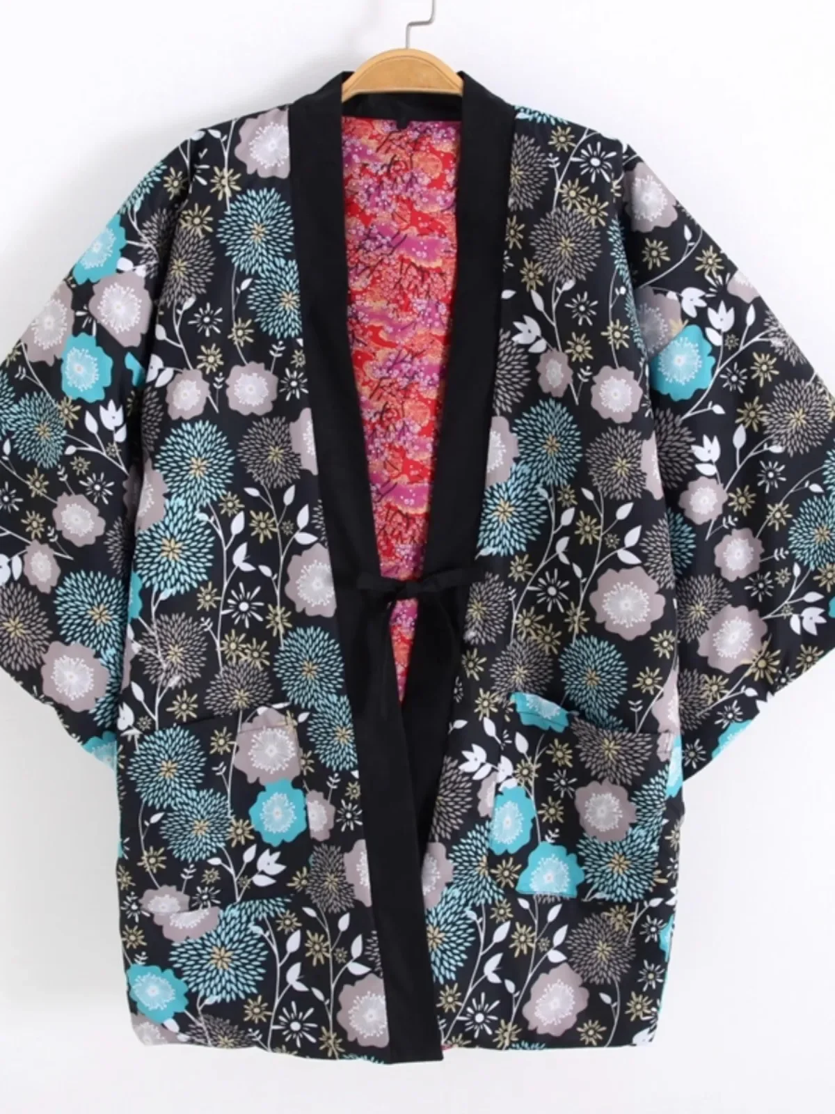 Женское двустороннее зимнее домашнее пальто в японском стиле — легкое хлопковое кимоно с накидкой и теплым запахом