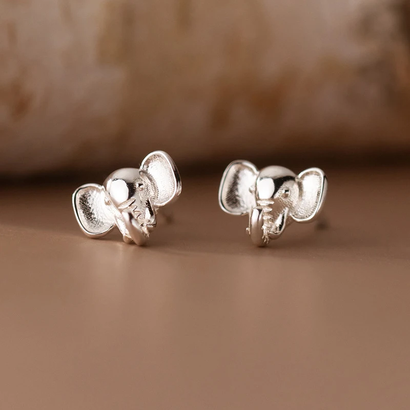 YIZIZAI Gold Silver Color Elephant Earrings for Women Lady Fashion Creative Animal Ear Studs Female Party Wedding Jewelry Gift