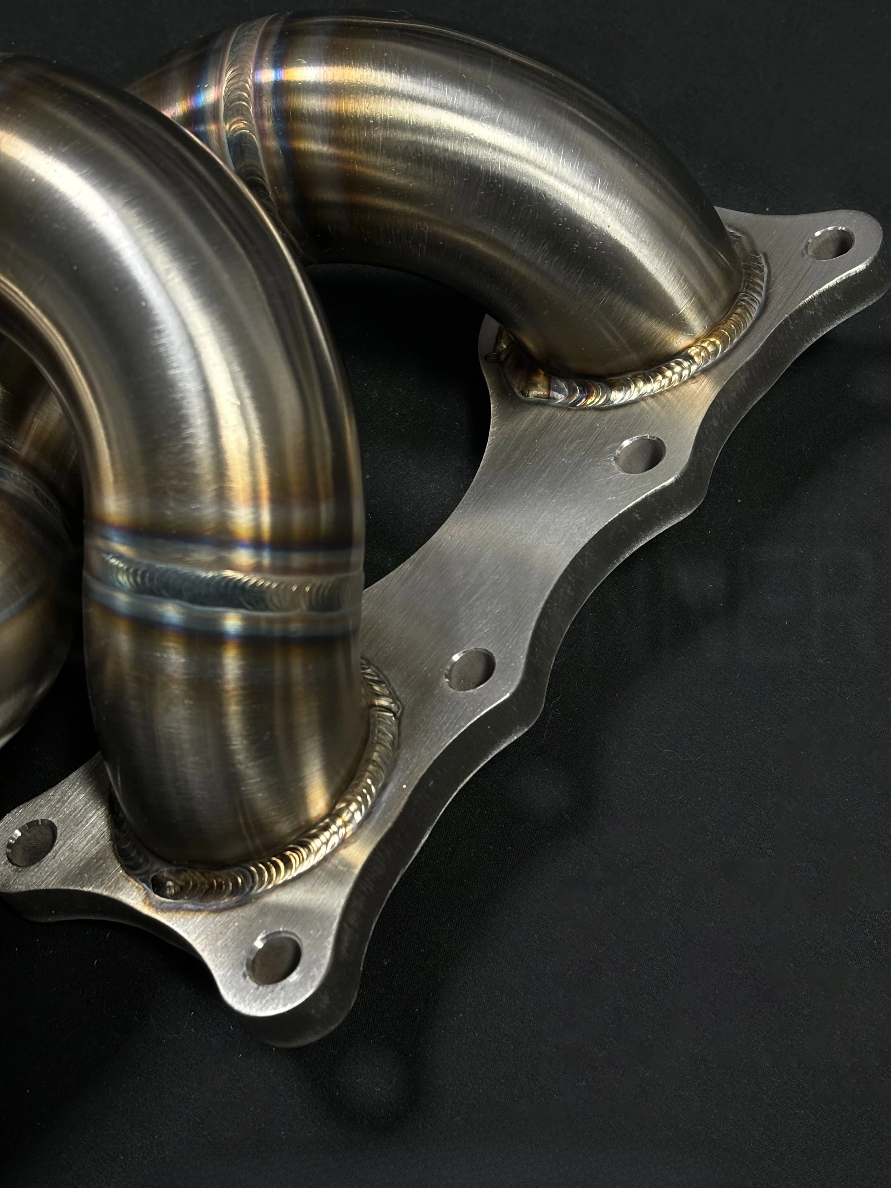 OEMカスタマイズ可能な排気システム 高品質316ステンレス鋼マニホールド タービンインテークヘッダー B58用