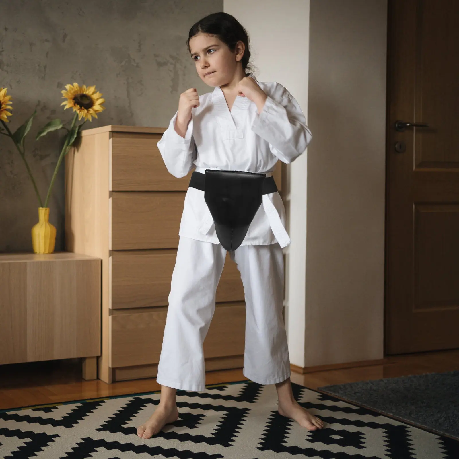 

Professional Crotch Protector Comfortable Safe Integrated Groin Guard for Outdoor Sports Training Reusable Wear-Resistant