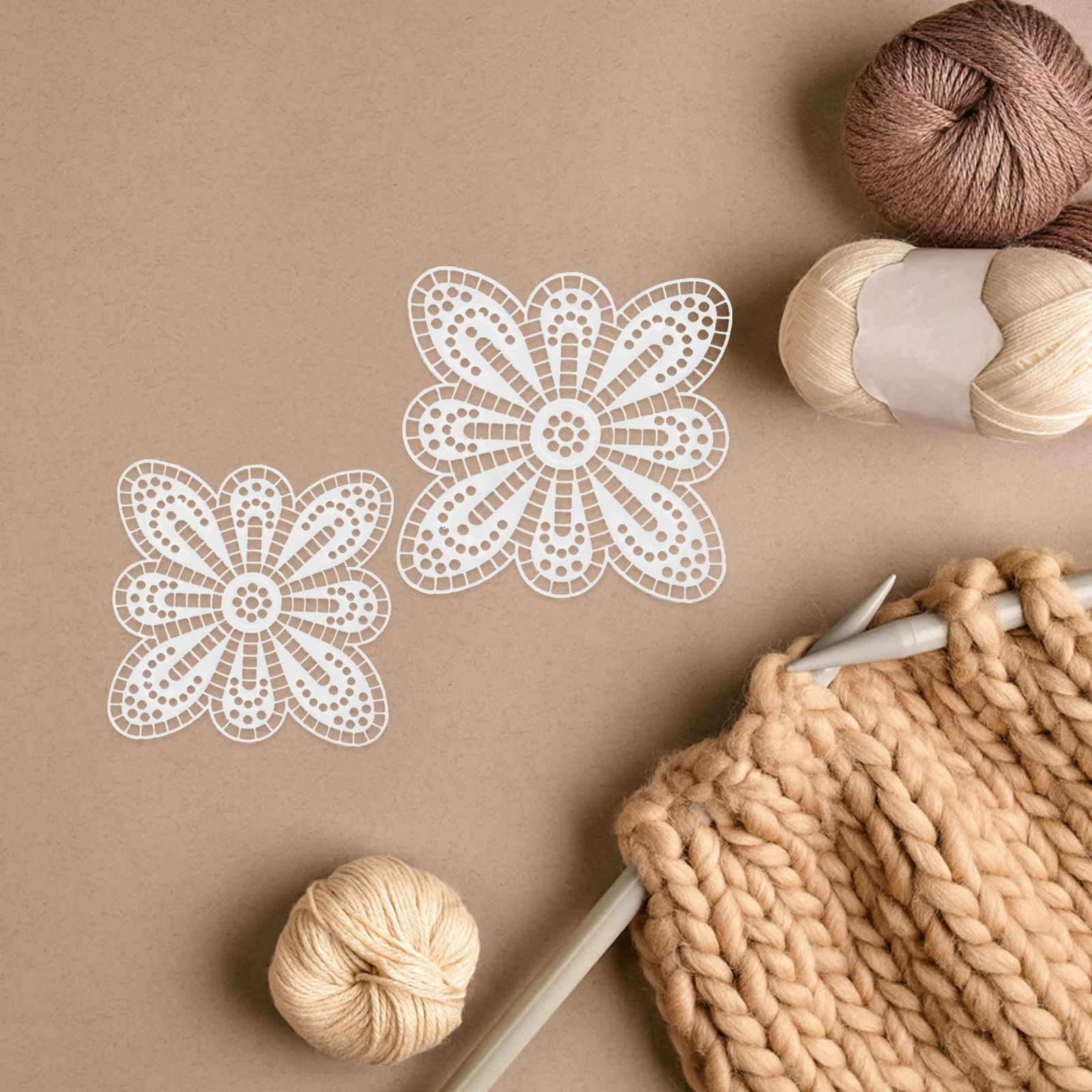 

15Pcs Plastic Mesh Canvas Sheets Multi-Function Craft Grid Pads for Sewing Embroidery and Bag Making DIY Supplies for Creative