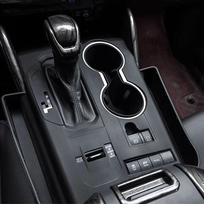 For Toyota Highlander U70 2020 2021 2022 2023 2024  Central control anti slip pad with storage box Silicone cup anti slip pad