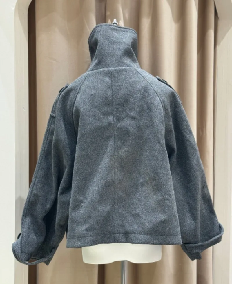 Cappotto in tweed con colletto alla coreana Vitnage per donna Cappotto corto in lana allentato Giacca autunnale da donna elegante Abbigliamento invernale femminile Capispalla