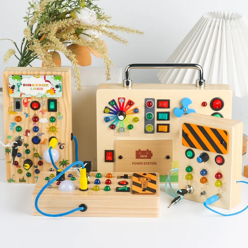 Montessori Busy Board en Bois avec Lumière LED et Interrupteur à Bouton