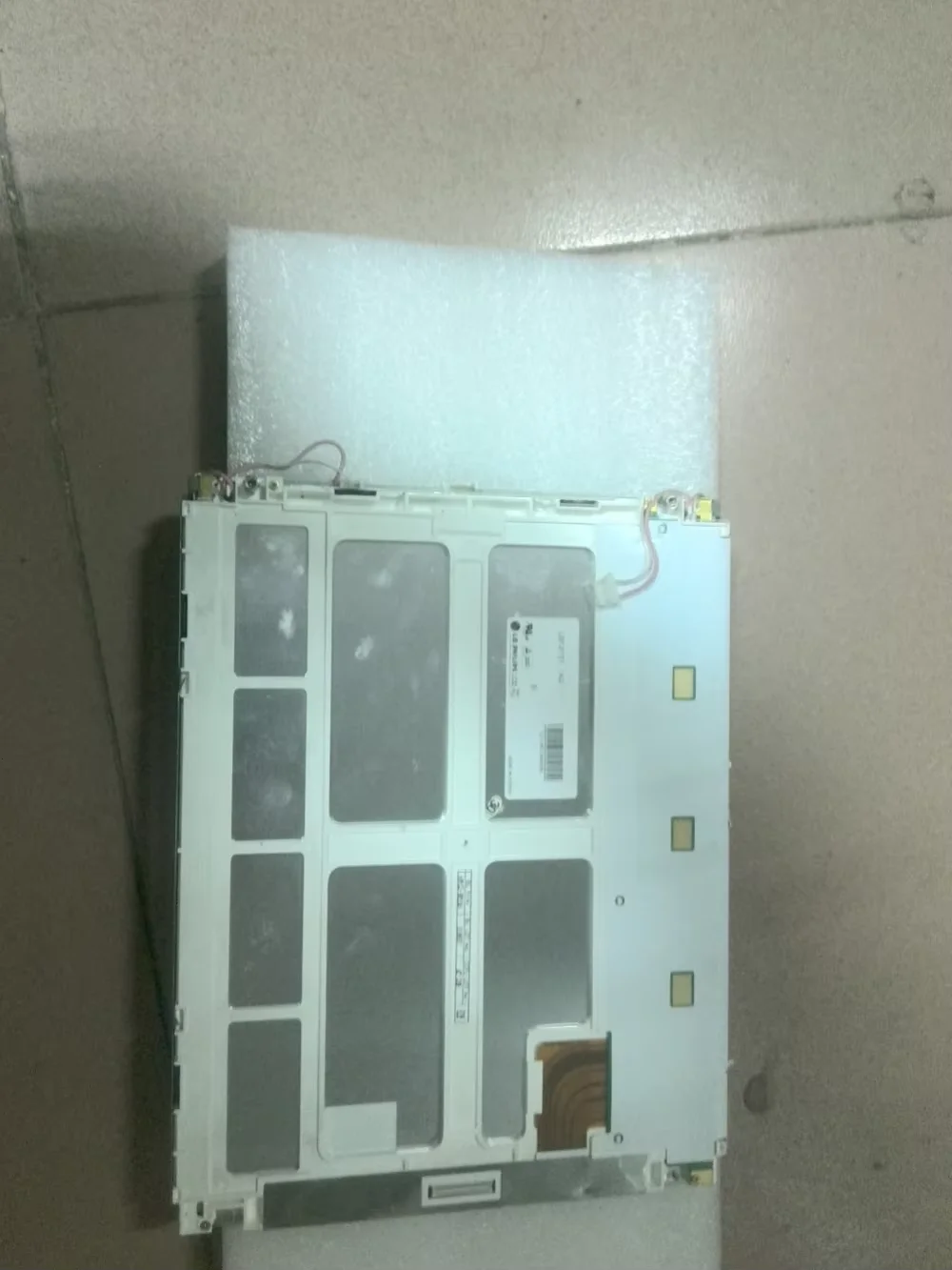 LB121S1-A2 original 12.1-inch LCD display screen in stock