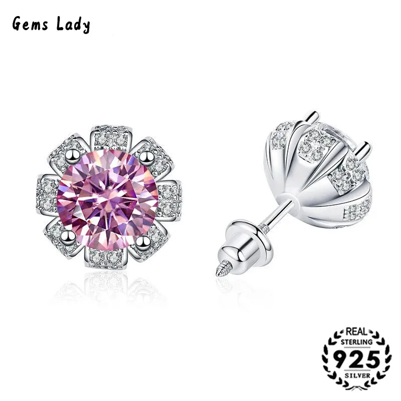 

Gems Lady Silver S925 D-color Moissanite Flower Gemstone Earrings, Cute and Lively Style, Suitable As A Gift For GirlfriendS