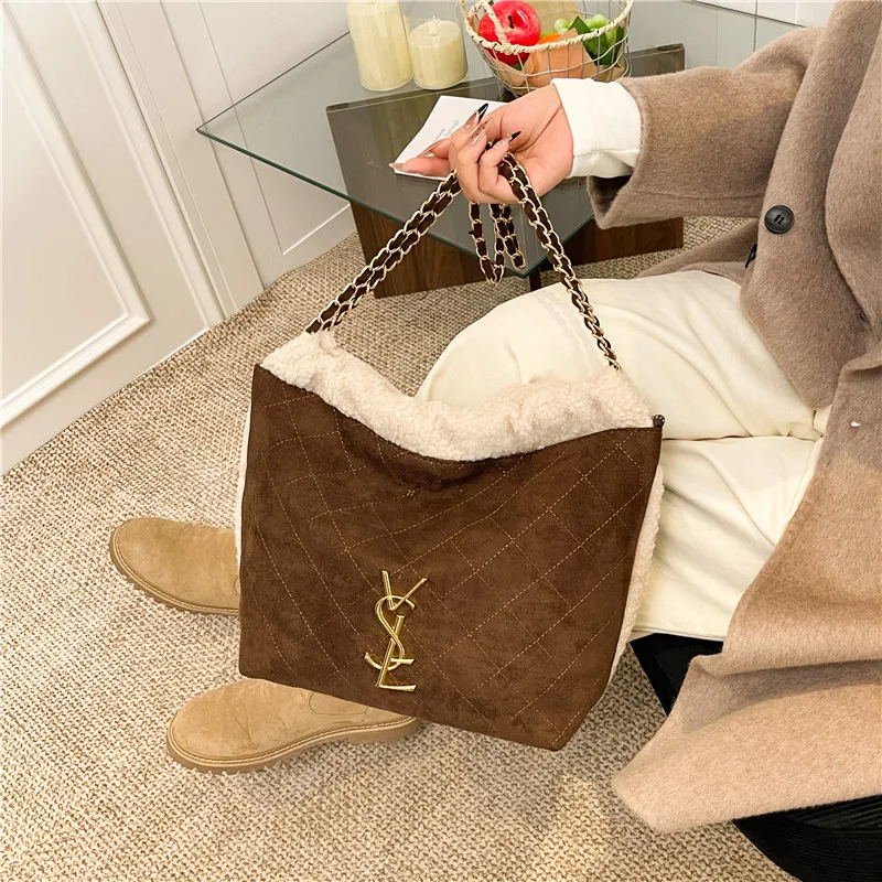 

Retro Suede Bucket Bag 2025 New Large-Capacity European and American Fashion Shoulder Crossbody Bag 8959TH