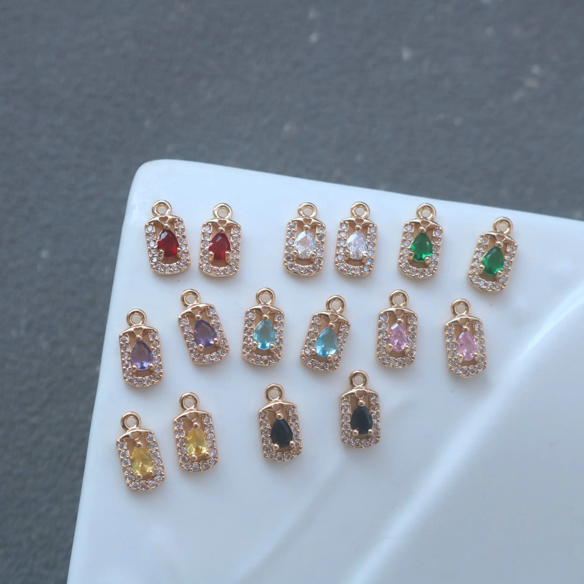 20pcs/ Bag  Copper gold-plated inlaid water droplet zircon small rectangular pendant DIY handmade jewelry accessories