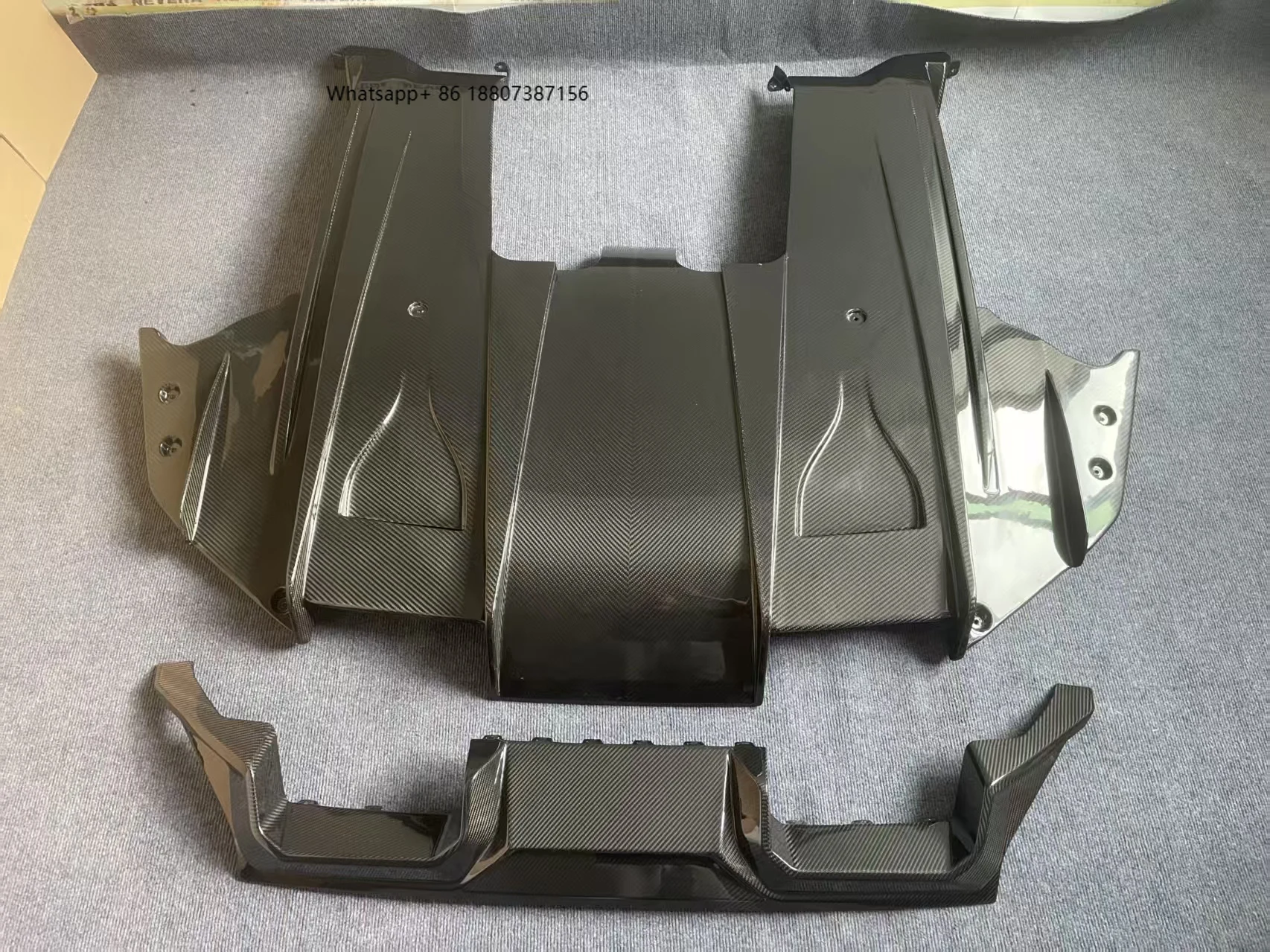 

ForBMW M2 G87 Rear Diffuser Dry Carbon Fiber Rear Diffuser forBMW M2 G87 Coupe 2023-IN