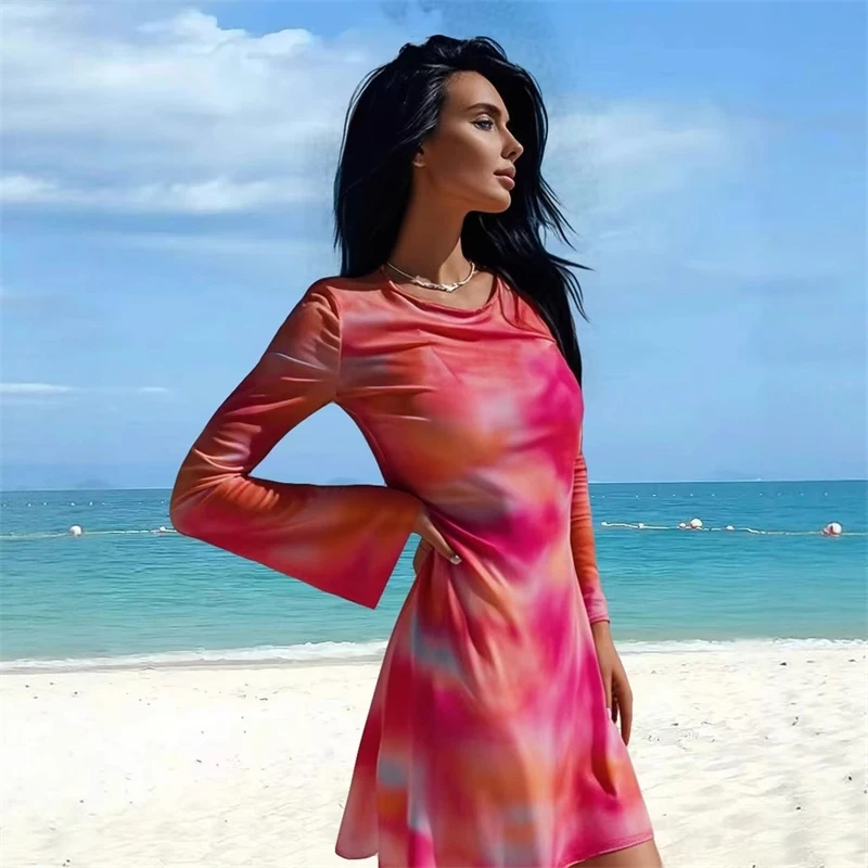 トレンディなビーチウェアドレスシックなシアーメッシュ水着カバーアップベルスリーブビーチドレス夏休みの衣装女性のセクシーなビキニ