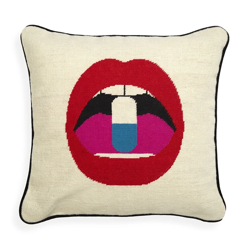 

New Model Customized Lips Full Dose Luxury Hand Stitched Throw Gift Pillow