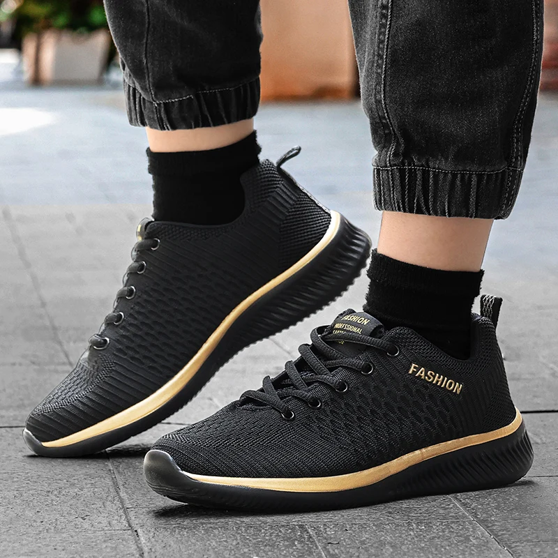 Men's breathable mesh ultra-light running shoes, odor-resistant soft sole durable work shoes, casual trendy shoes