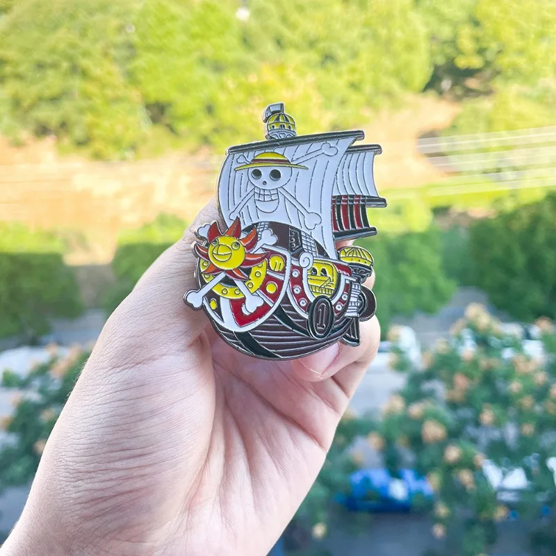 3 stks/set Anime Perifere Een Stuk Broche, Sleutelhanger, Piratenschip Hanger, Strohoed, Luffy Sunny, Wanli Sunshine, Verjaardagscadeau