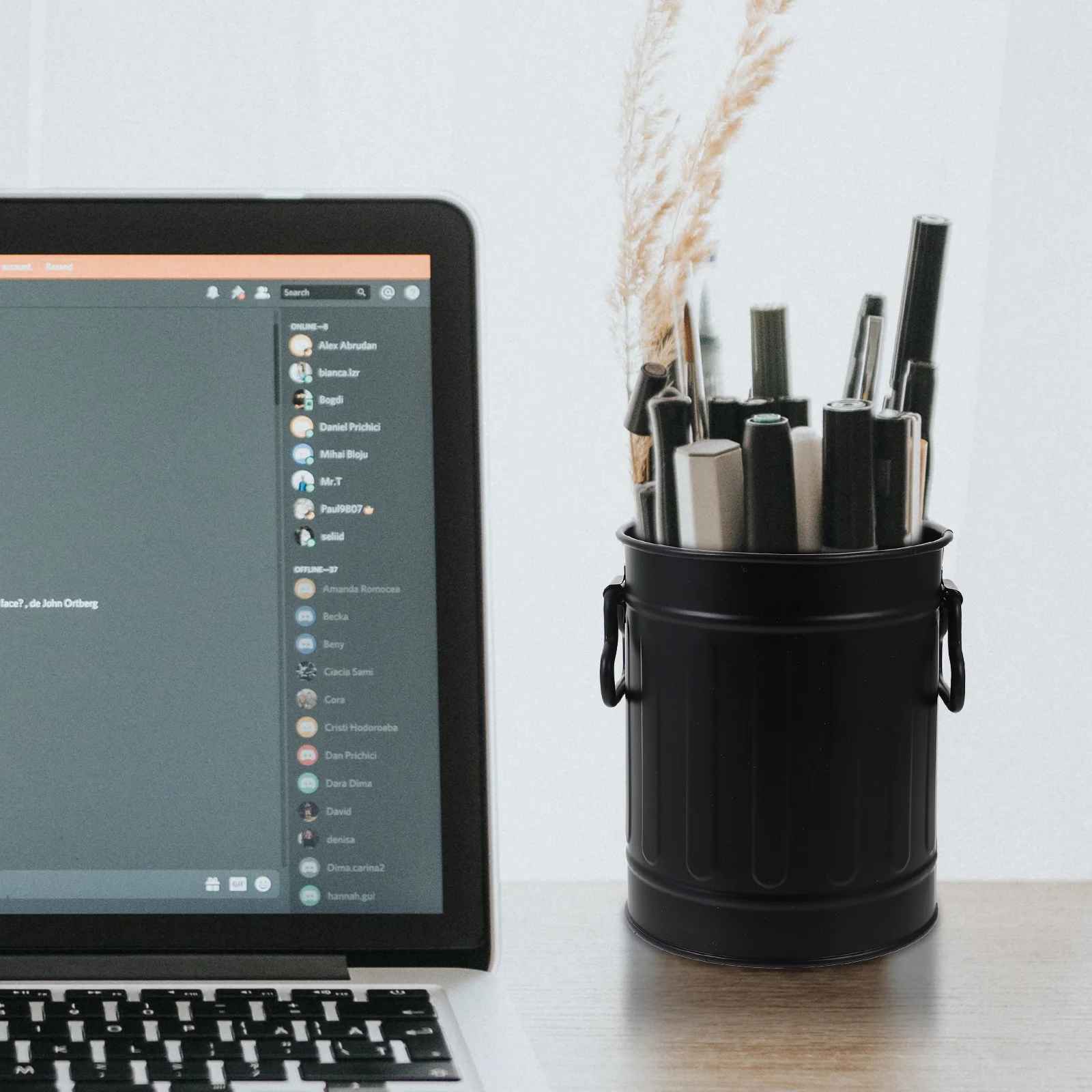 

Iron Desktop Trash Can Lightweight Design Multi Function Desktop Wastebasket Storage Container Desk Trash Can