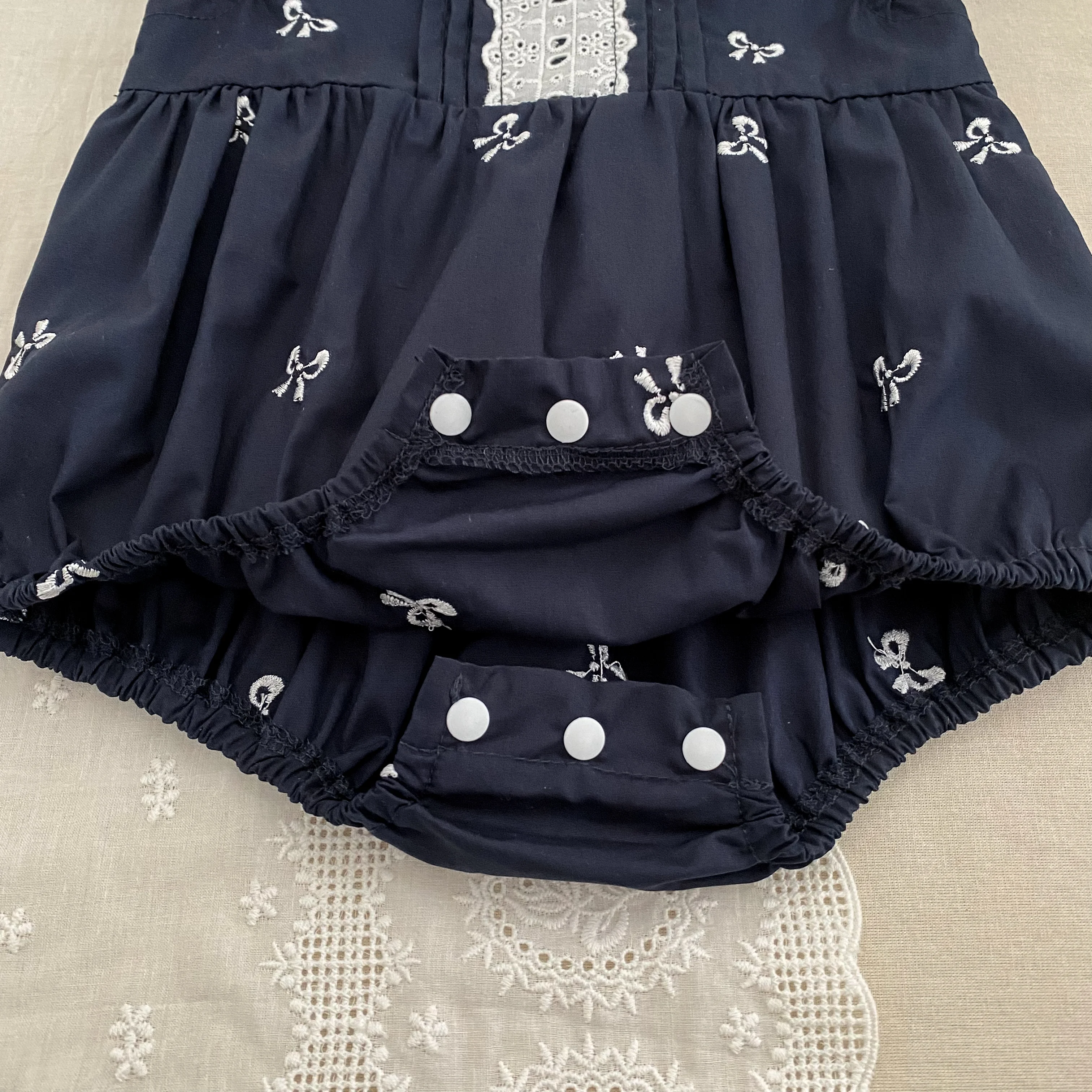2026 Neuer Sommer Neugeborenen 0-24M Säugling Baby Mädchen Strampler Baby Mädchen Kleidung Flatterärmel Baumwolle Bedruckte Baby Mädchen Strampler – Detail 12