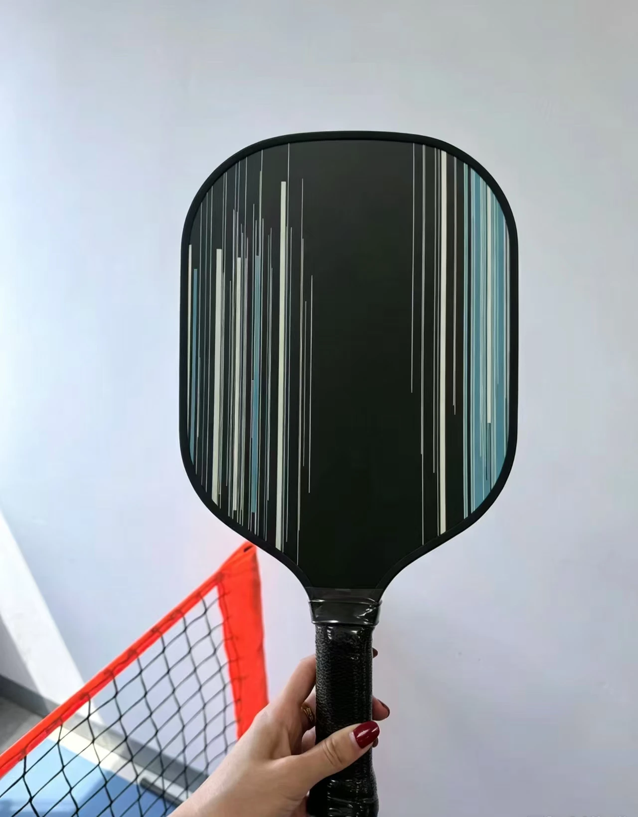 Lightweight Fiberglass Pickleball Paddle 16mm PP Honeycomb Core Textured Surface Pickleball Racket for Daily Play