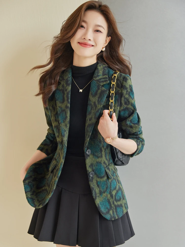 Alyssa Fashionable High-Quality Long-Sleeve Suit Jacket for Women Elegant And Stylish New Arrival for Spring 2026