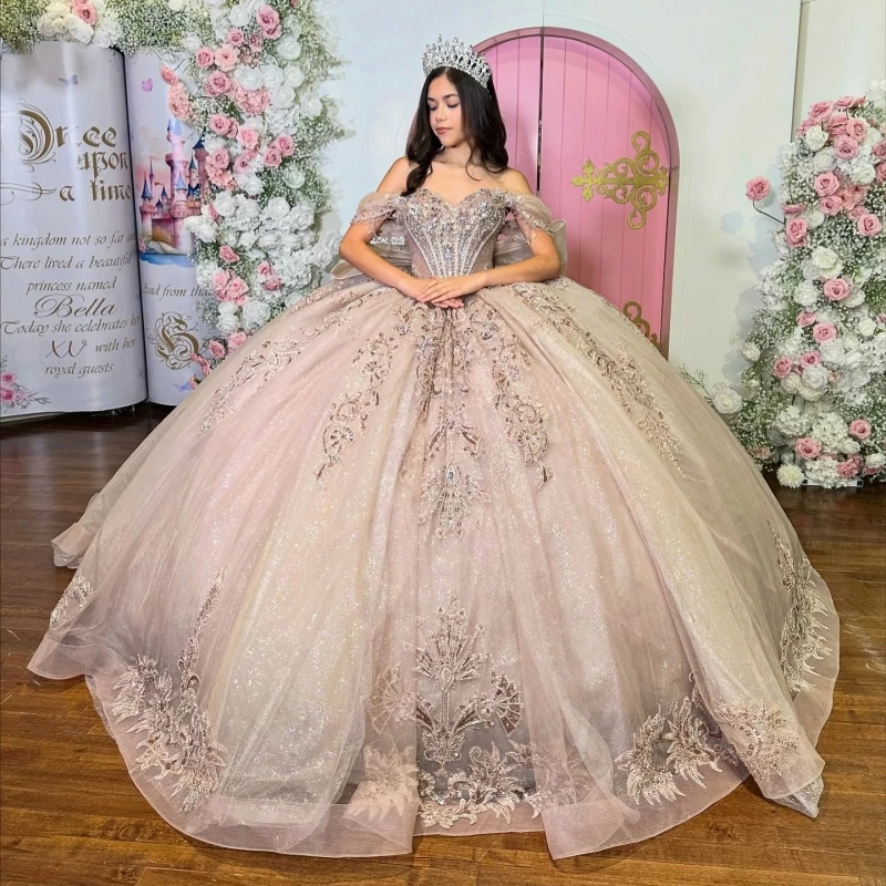 

Champagne Shiny Quinceanera Dresses Off The Shoulder Applique Lace Beads Tull Corset Party Birthday Sweet 16 Dress Vestidos 15