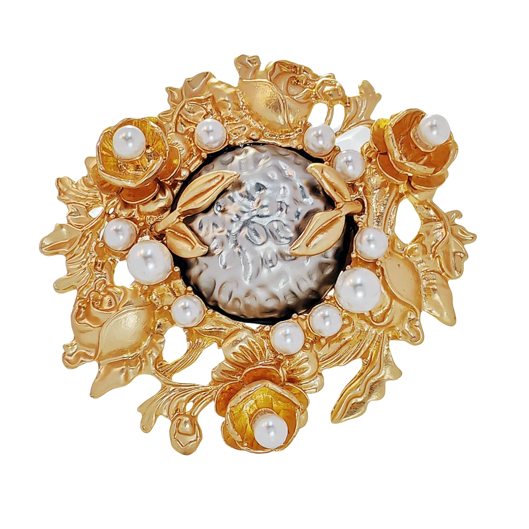 

Vintage Imitated Baroque Pearl Gold Floral Brooch Wreath Jewelry